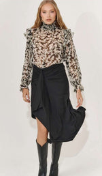 Load image into Gallery viewer, Dafne Black Skirt - Piti Cuiti
