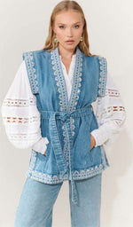 Load image into Gallery viewer, Denim Blue Vest - Piti Cuiti

