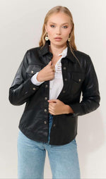 Load image into Gallery viewer, Leather Shirt - Piti Cuiti
