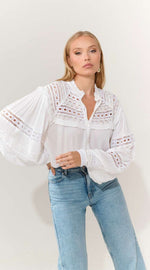 Load image into Gallery viewer, Simone Shirt White - Piti Cuiti
