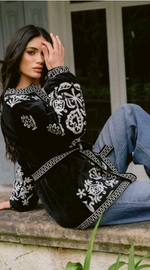 Load image into Gallery viewer, Verona Black &amp; White Jacket
