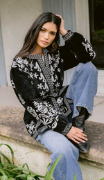 Load image into Gallery viewer, Verona Black &amp; White Jacket
