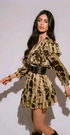 LILI GREEN Short Dress