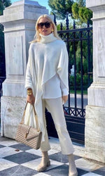 Load image into Gallery viewer, 360 Wool Asymmetrical Poncho
