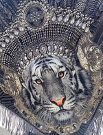 Load image into Gallery viewer, Zizis Shawl
